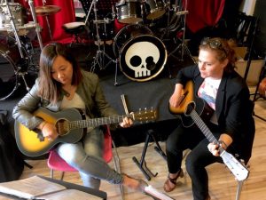 Groove Art - Ecole de Musique Pays de Gex - Guitare Adulte